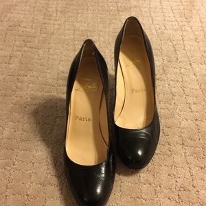 Christian Louboutin Black pumps